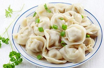 怎么煮餃子才能讓餡熟透，又不會(huì)煮破皮？